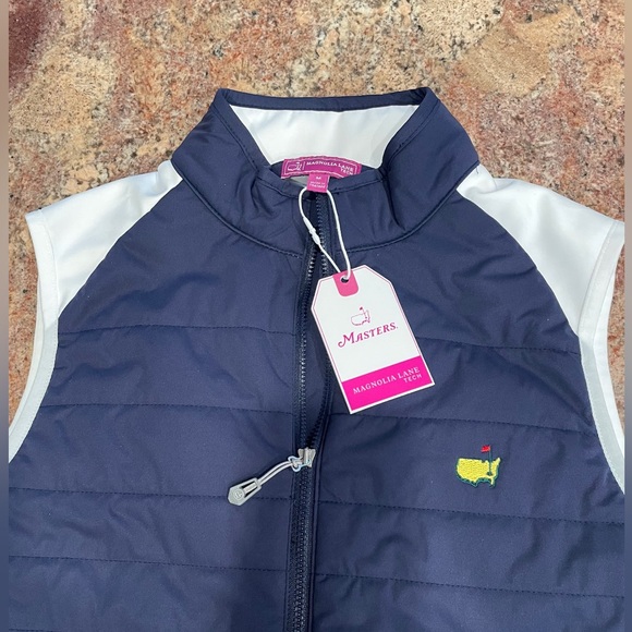 Masters Vest Medium. 2023 NEW WITH TAGS. Navy & white. 88% polyester 12% spandex - Picture 2 of 4